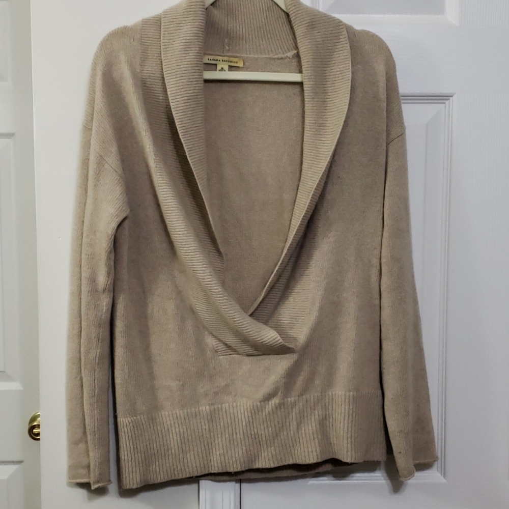 Banana republic sweater